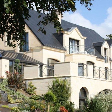 Le Domaine Des Chevaliers De Malte Bed & Breakfast Villedieu-les-Poêles Exterior photo